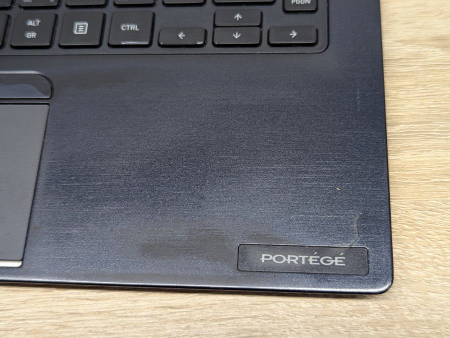 Уцінка! Ноутбук Б/В Toshiba Portege X30-D, Intel Core i5-7300U, DDR4 8 GB, SSD 128GB, 13" Full HD Сенсор