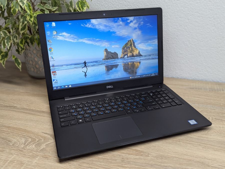 Уцінка! Ноутбук Б/В Dell Latitude 3590, Intel Core i5-8250U, DDR4 8 GB, SSD 128GB + SSD 500GB, 15.6" Full HD