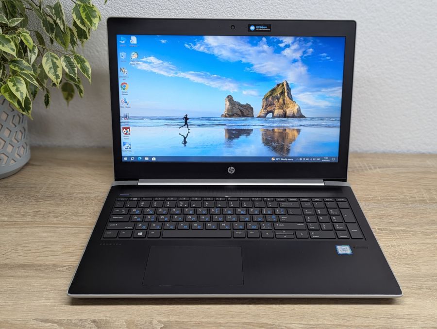 Уцінка! Ноутбук Б/В HP ProBook 450 G5, Intel Core i7-8550U, DDR4 16 GB, SSD 256GB + SSD 512GB, 15.6" Full HD