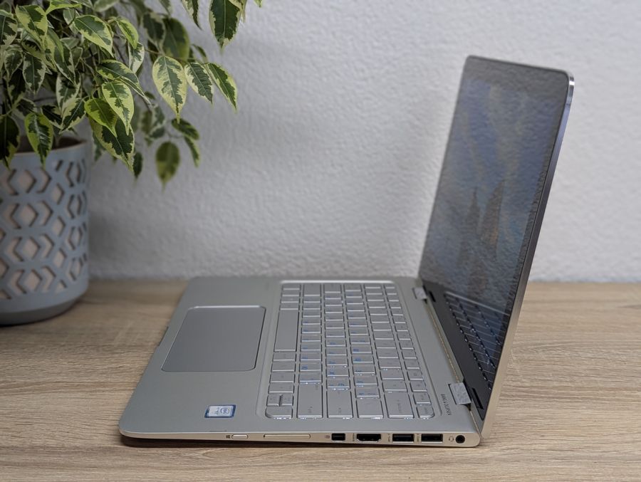Уцінка! Ноутбук Б/В HP Spectre X360, Intel Core i7-6500U, DDR3 8 GB, SSD 128GB, 14" Full HD Сенсор