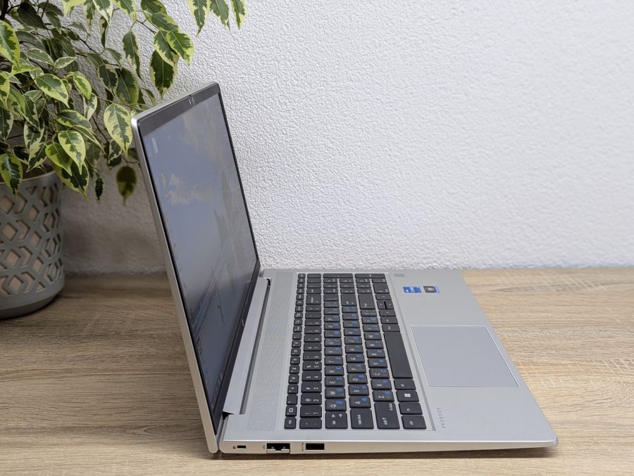 Уцінка! Ноутбук Б/В HP ProBook 450 G9, Intel Core i5-1235U, DDR4 16 GB, SSD 512GB, 15" Full HD
