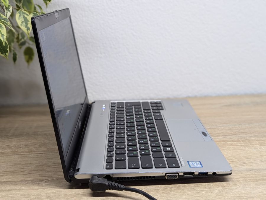 Уцінка! Ноутбук Б/В Fujitsu S936, Intel Core i5-6200U, DDR4 8 GB, SSD 128GB, 13" Full HD
