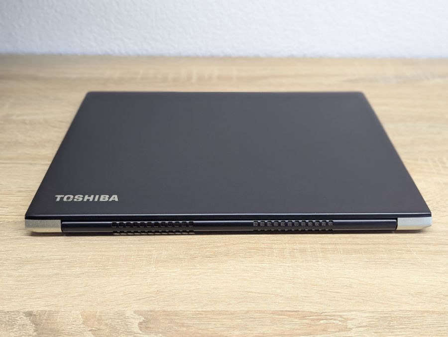 Уцінка! Ноутбук Б/В Toshiba Portege X30-D, Intel Core i5-7300U, DDR4 8 GB, SSD 128GB, 13" Full HD Сенсор