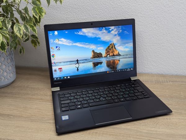 Уцінка! Ноутбук Б/В Toshiba Portege X30-D, Intel Core i5-7300U, DDR4 8 GB, SSD 128GB, 13" Full HD Сенсор