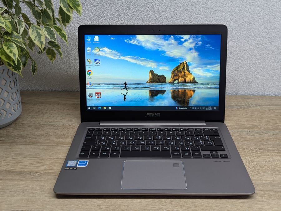 Ноутбук Б/В ASUS Notedook UX310U, Intel Core i5-8250U, DDR4 8 GB, SSD 128GB, 13" Full HD