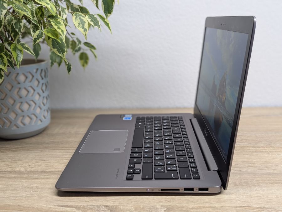 Ноутбук Б/В ASUS Notedook UX310U, Intel Core i5-8250U, DDR4 8 GB, SSD 128GB, 13" Full HD