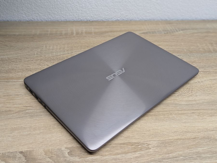Ноутбук Б/В ASUS Notedook UX310U, Intel Core i5-8250U, DDR4 8 GB, SSD 128GB, 13" Full HD