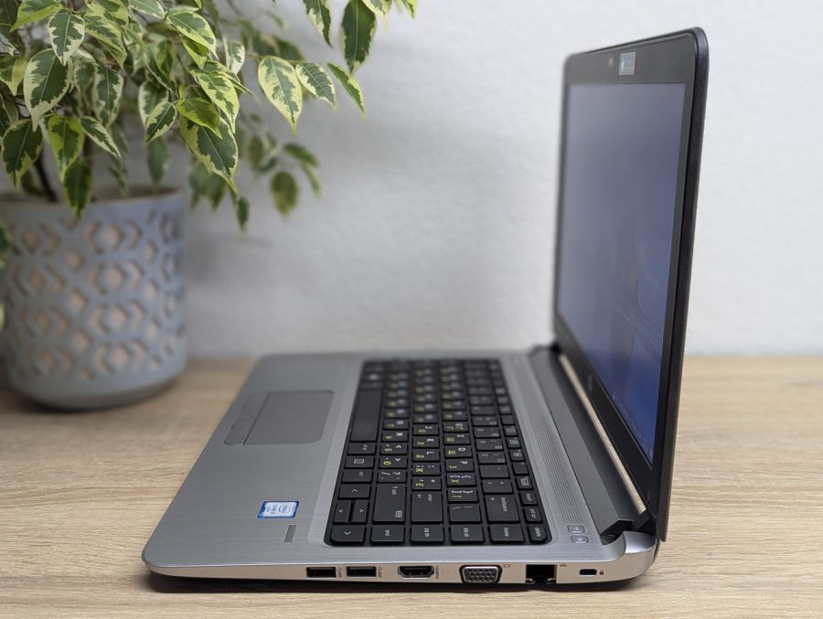Ноутбук Б/В HP ProBook 430 G3, Intel Core i5-6200U, DDR4 8GB, SSD 128GB, 13.3" HD