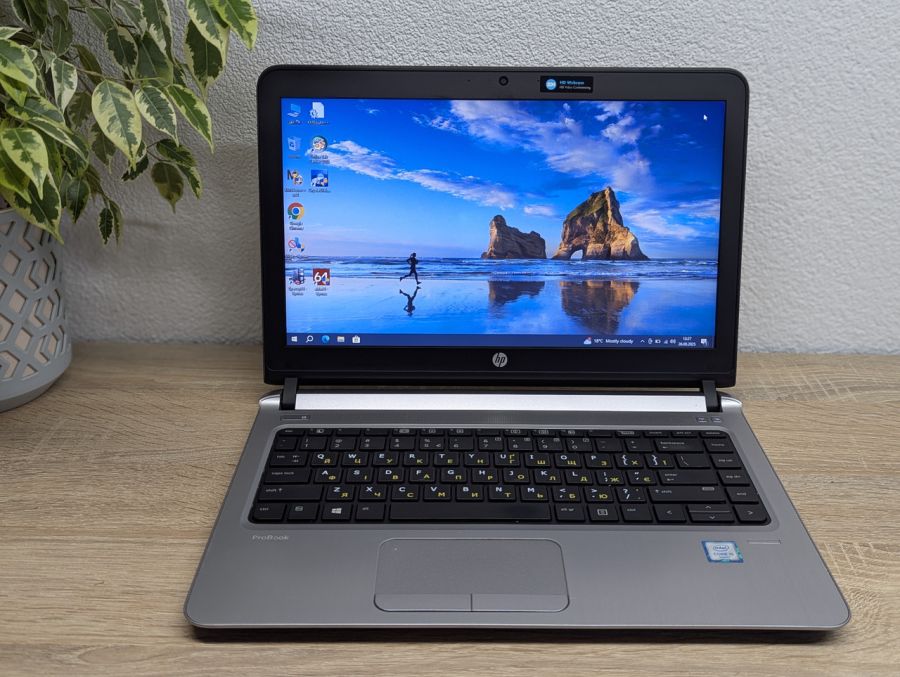 Уцінка! Ноутбук Б/В HP ProBook 430 G3, Intel Core i5-6200U, DDR3 8 GB, SSD 128GB, 12.5" HD