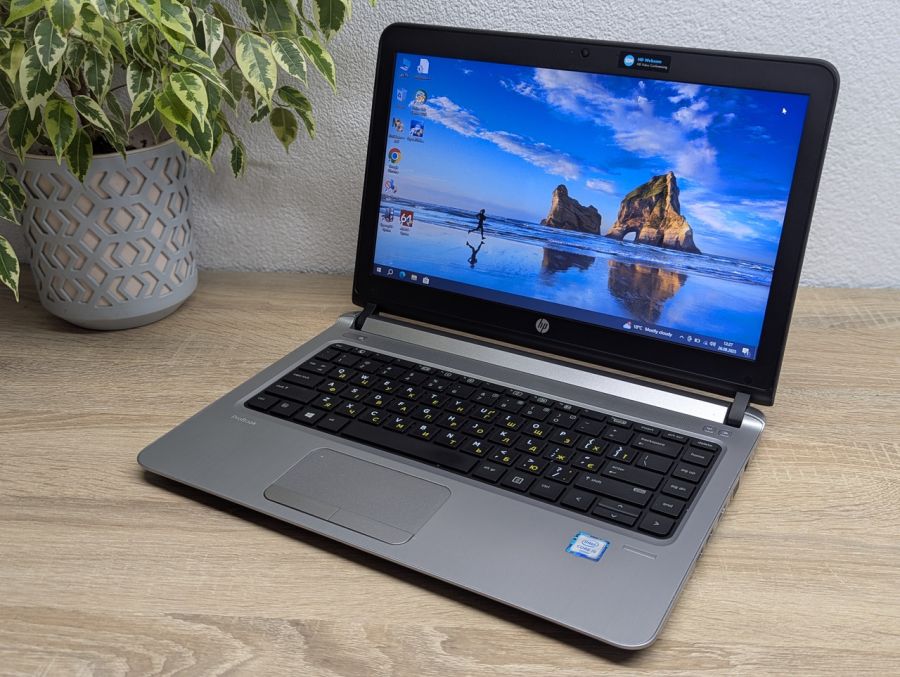 Ноутбук Б/В HP ProBook 430 G3, Intel Core i5-6200U, DDR4 8GB, SSD 128GB, 13.3" HD