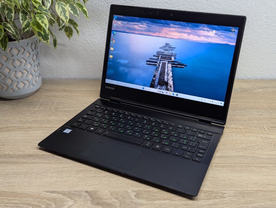 Ноутбук Б/В Toshiba Portege X20W-E, Intel Core i5-8350U, DDR3 16 GB, SSD 256GB, 12.5" Full HD Сенсор