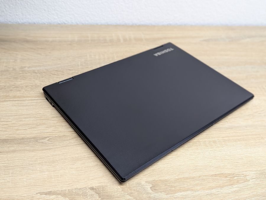 Уцінка! Ноутбук Б/В Toshiba Portege X20W-D, Intel Core i5-7300U, DDR3 16 GB, SSD 128GB, 12.5" Full HD Сенсор