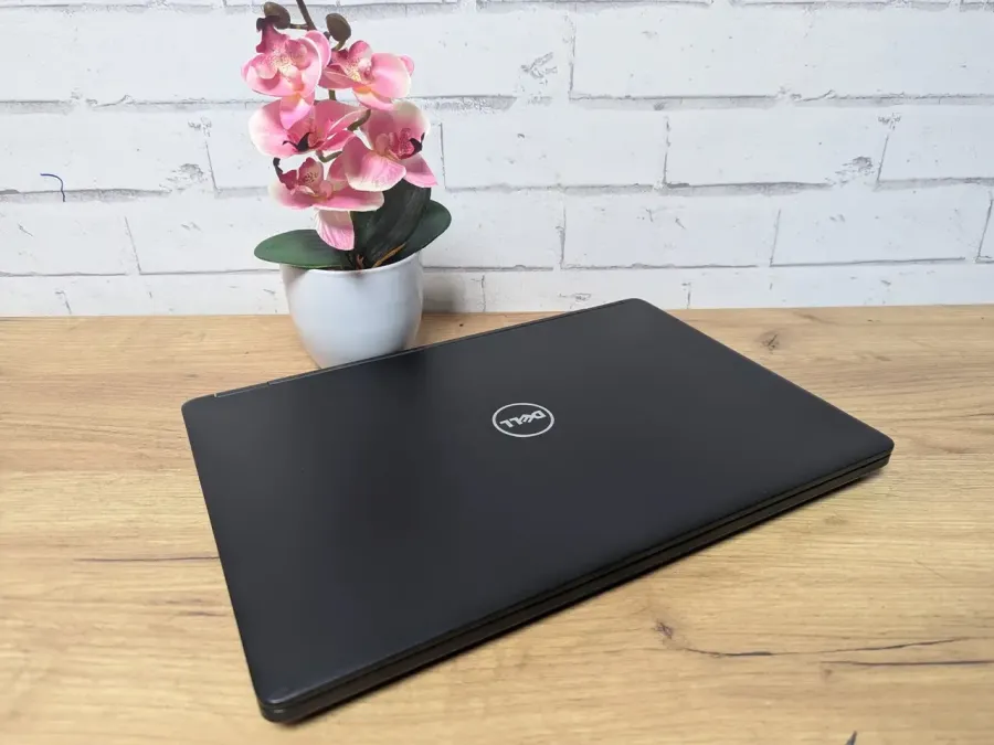 Ноутбук Б/В Dell Latitude 5490, Intel Core i5-8250U, DDR4 8 GB, SSD 128GB, 14" Full HD