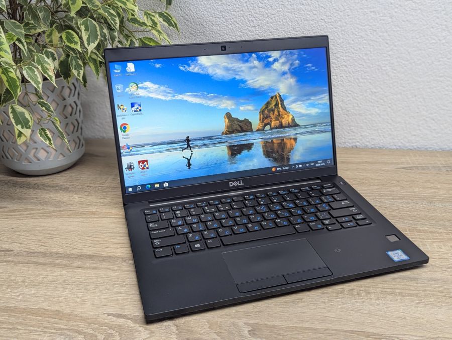 Ноутбук Б/В Dell Latitude 7390, Intel Core i5-8350U, DDR4 16 GB, SSD 256GB, 13" Full HD