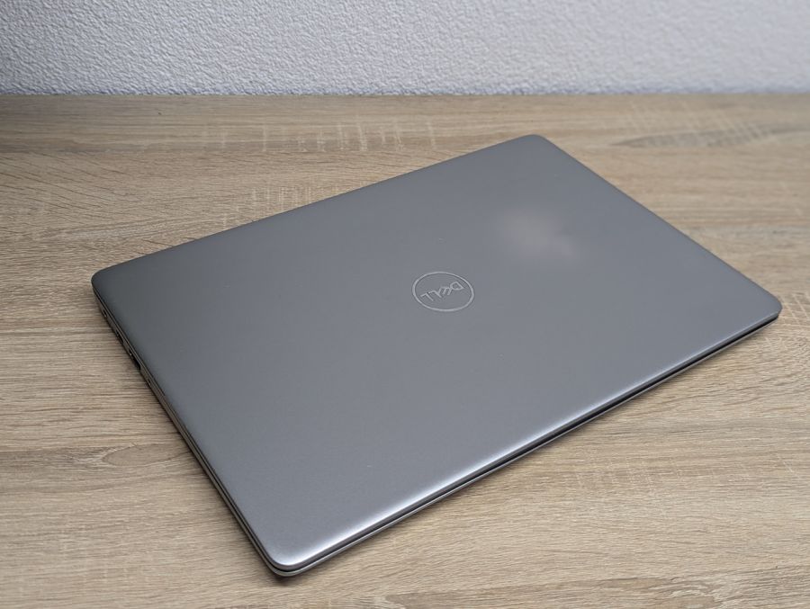 Уцінка! Ноутбук Б/В Dell Vostro 5370, Intel Core i5-8250U, DDR4 8 GB, SSD 128GB, 13" Full HD