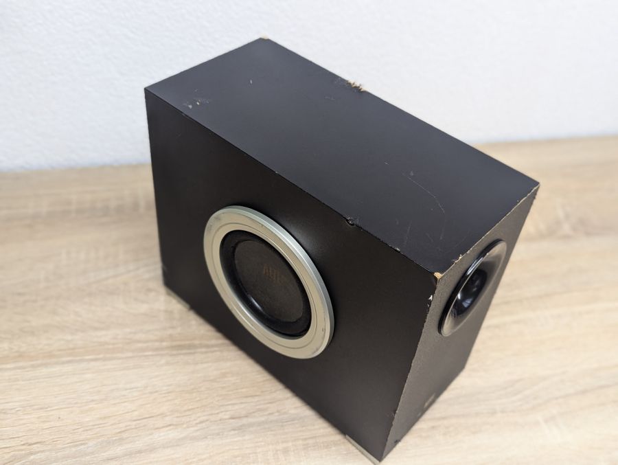 Б/В Сабвуфер ALTEC Lansing VS2621