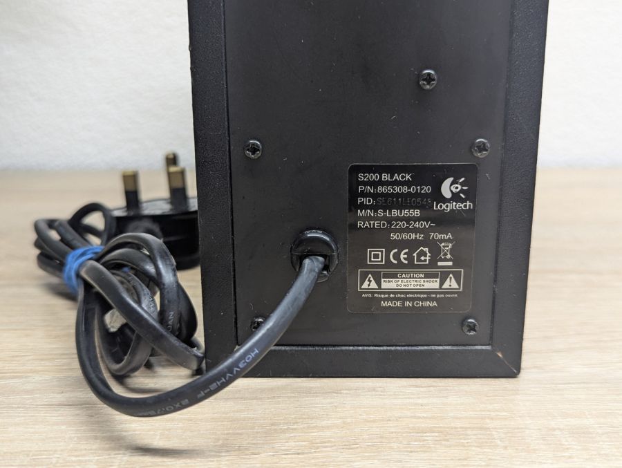 Б/В Сабвуфер Logitech S200 Black