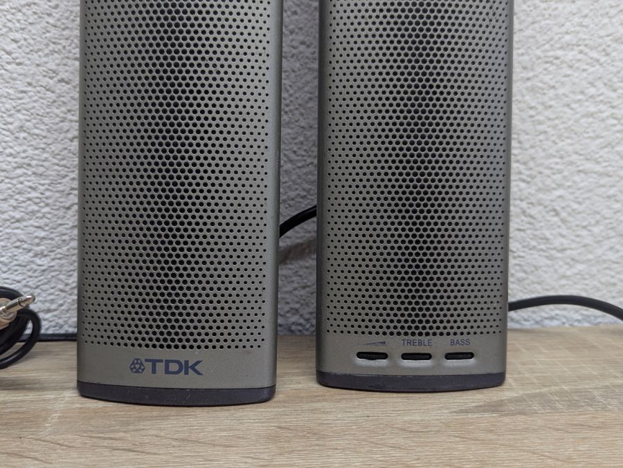 Б/В Компютерні колонки TDK S-80