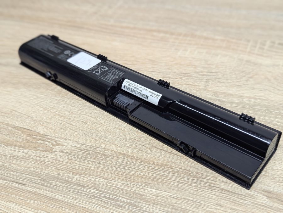 Б/В Оригінальна акумуляторна батарея HP PR06
