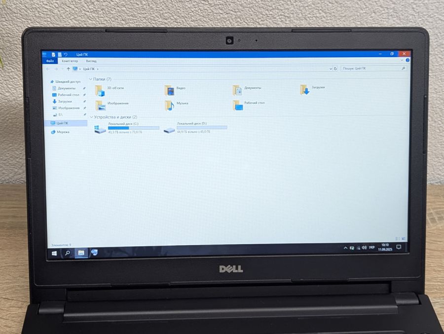Уцінка! Ноутбук Б/В Dell Latitude 3470, Intel Core i5-6200U, DDR3 16 GB, SSD 128GB, 14" HD