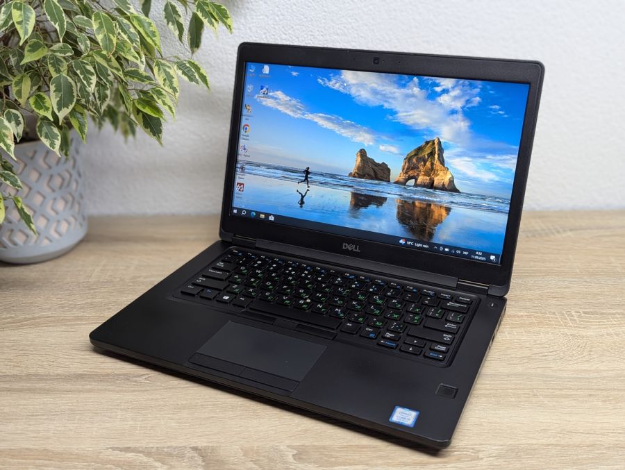 Уцінка! Ноутбук Б/В Dell Latitude 5490, Intel Core i5-8250U, DDR4 8 GB, SSD 128GB, 14" Full HD