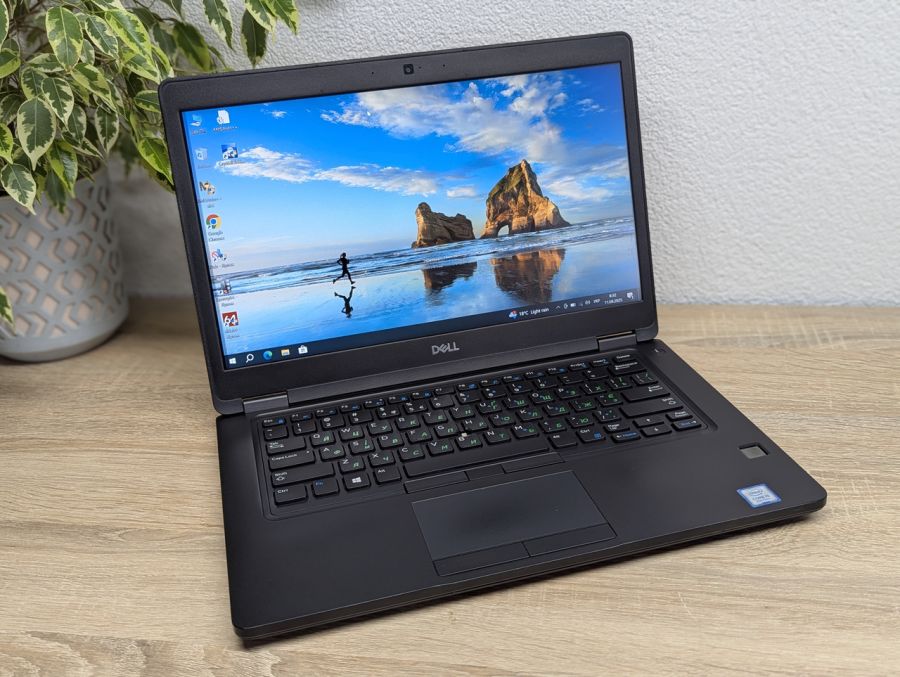 Уцінка! Ноутбук Б/В Dell Latitude 5490, Intel Core i5-8250U, DDR4 8 GB, SSD 128GB, 14" Full HD