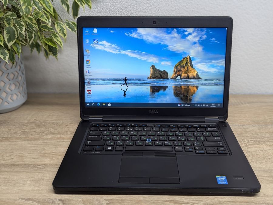 Ноутбук Б/В Dell Latitude E5450, Intel Core i5-5300U, DDR3 8 GB, SSD 128GB, 14" Full HD