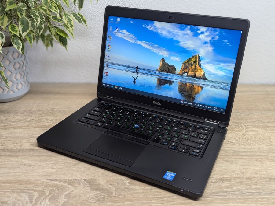 Ноутбук Б/В Dell Latitude E5450, Intel Core i5-5300U, DDR3 8 GB, SSD 128GB, 14" Full HD