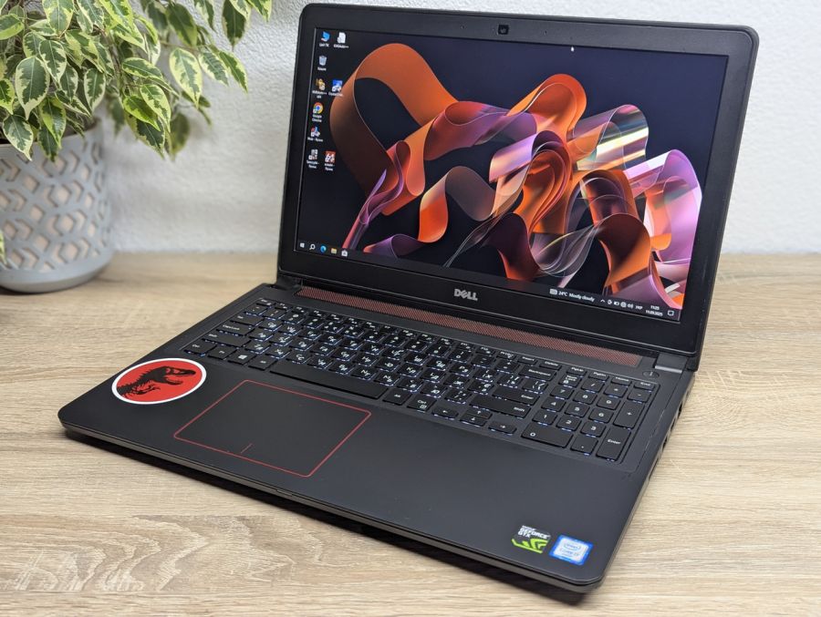 Уцінка! Ноутбук Б/В Dell Inspiron 4559, Intel Core i7-6700HQ, DDR3 16 GB, SSD 512GB, NVIDIA GeForce GTX 960M 4Gb, 15.6" Full HD