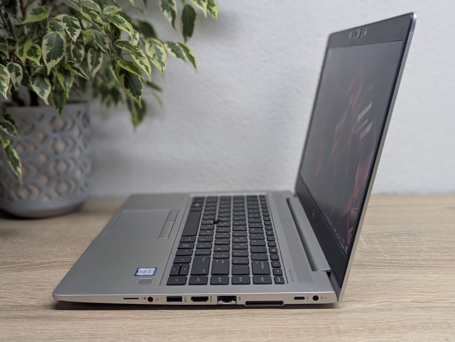 Уцінка! Ноутбук Б/В HP EliteBook 840 G6, Intel Core i5-8665U, DDR4 16 GB, SSD 256GB, AMD Radeon 550X 2Gb, 14" Full HD