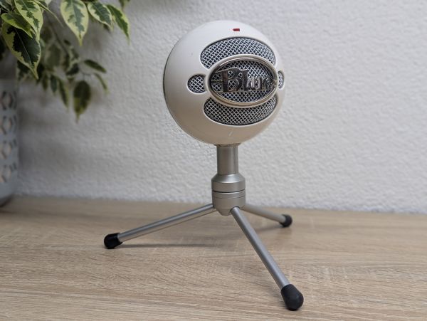 Б/В Мікрофон Blue Microphones Snowball для ПК / для стрімінгу, подкастів