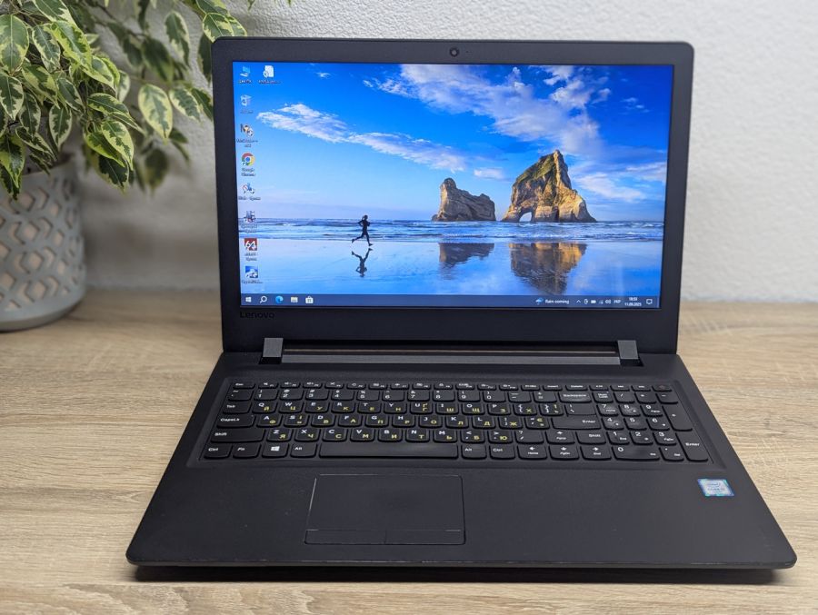 Ноутбук Б/В Lenovo IdeaPad 110, Intel Core i3-6006U, DDR3 8 GB, SSD 128GB, 15.6" HD