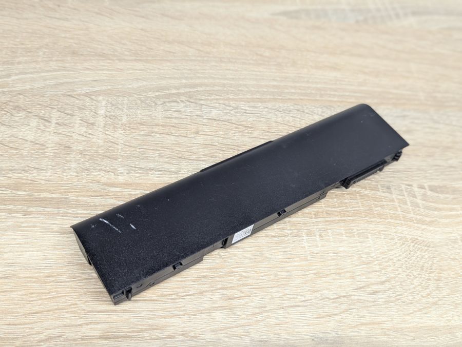 Б/В Оригінальна акумуляторна батарея Dell T54FJ