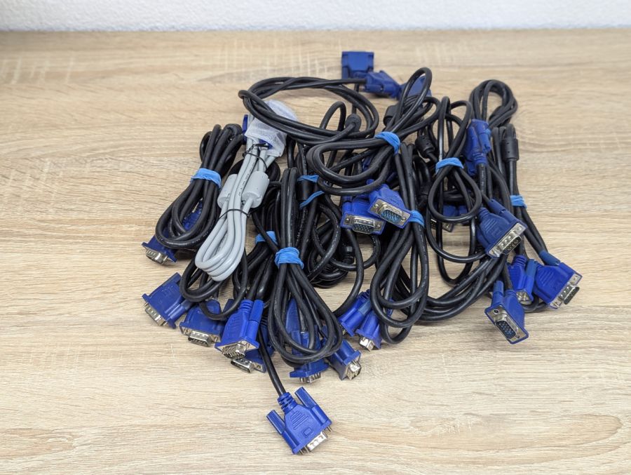Б/В Кабель VGA на VGA