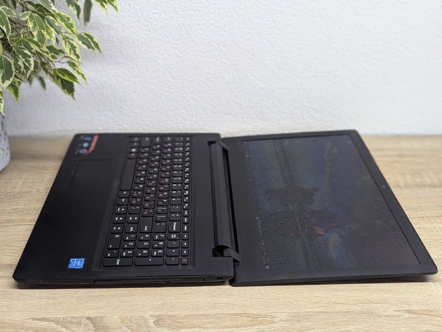 Ноутбук Б/В Lenovo IdeaPad 110-15ISK, Intel Pentium 4405U, DDR4 8 GB, SSD 128GB, 15.6" HD