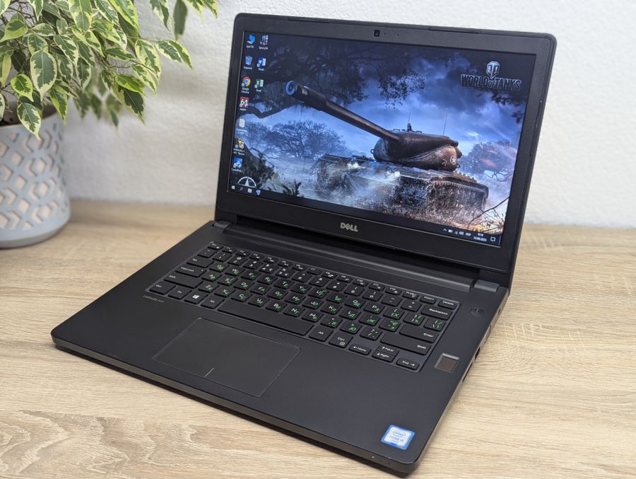 Ноутбук Б/В Dell Latitude 3470, Intel Core i5-6200U, DDR3 8 GB, SSD 128GB, 14" HD