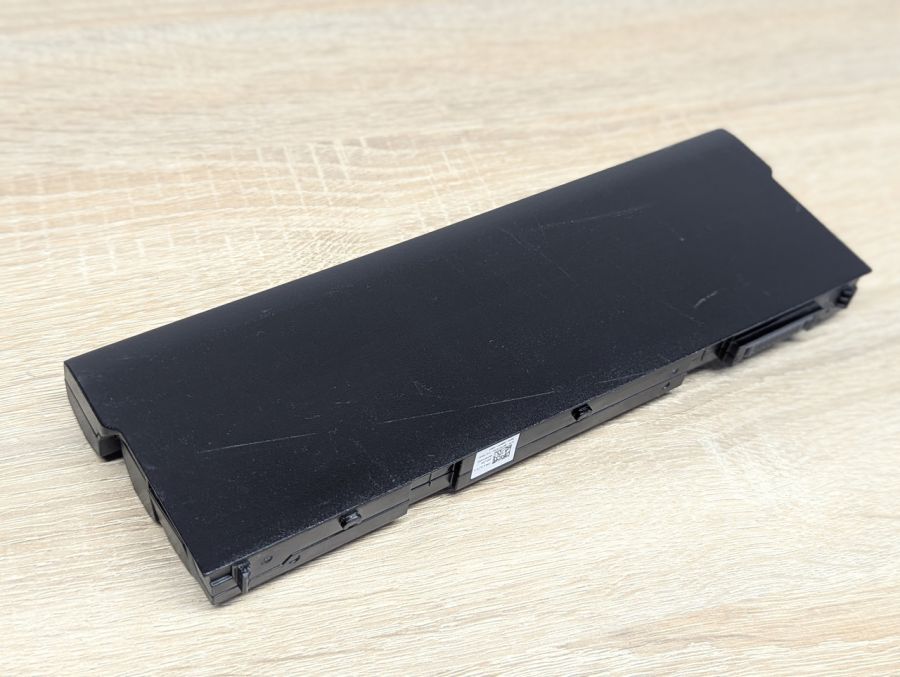 Б/В Оригінальна акумуляторна батарея Dell M5Y0X