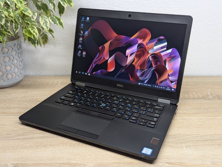 Ноутбук Б/В Dell Latitude E5470, Intel Core i5-6200U, DDR4 8 GB, SSD 256GB, 14" HD