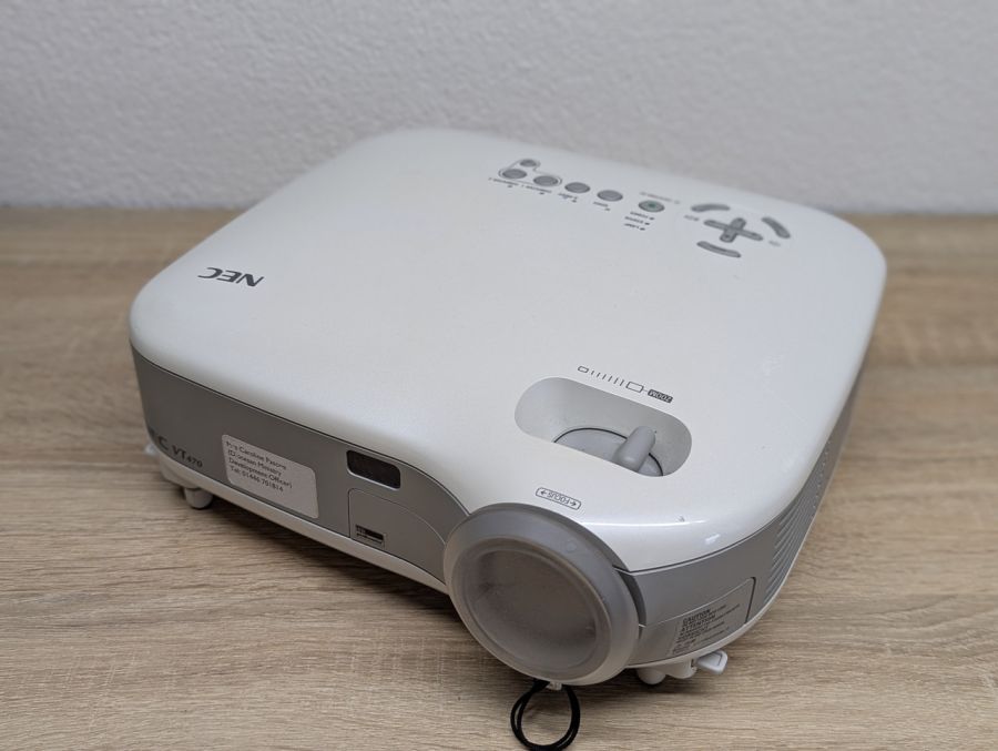 Б/В проєктор NEC VT470
