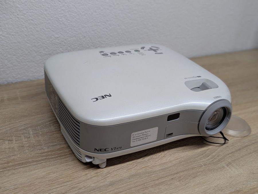 Б/В проєктор NEC VT470