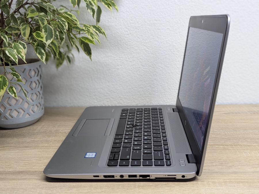 Уцінка! Ноутбук Б/В HP EliteBook 840 G3, Intel Core i5-6200U, DDR4 8 GB, SSD 128GB, 14" Full HD