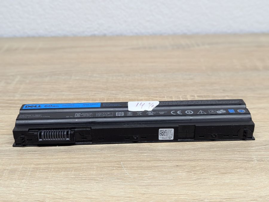 Б/В Оригінальна акумуляторна батарея Dell T54FJ