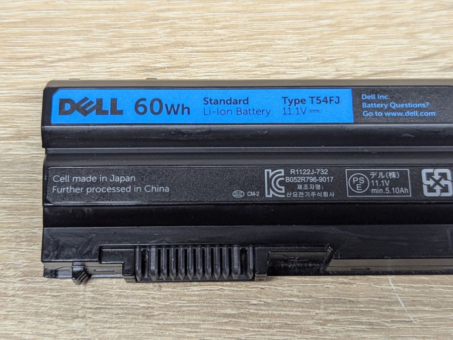 Б/В Оригінальна акумуляторна батарея Dell T54FJ