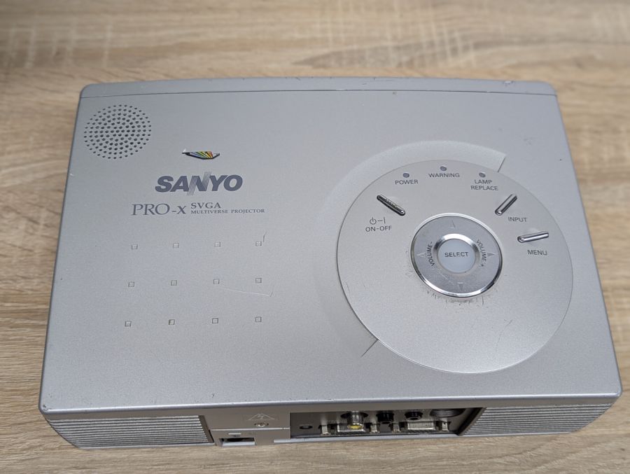 Б/В Проєктор SANYO PLC-SW36