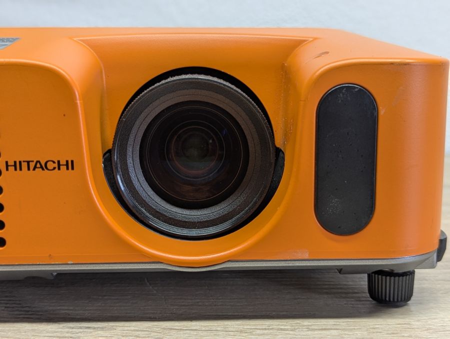 Б/В Проектор HITACHI ED-X10 Multimedia LCD