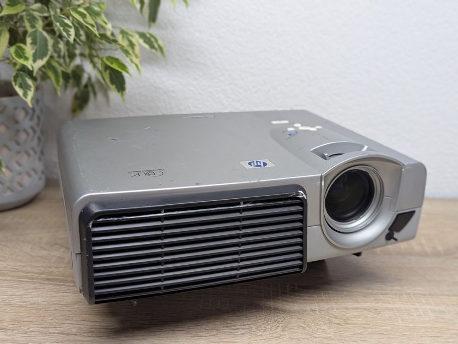 Б/В Проєктор HP vp6111
