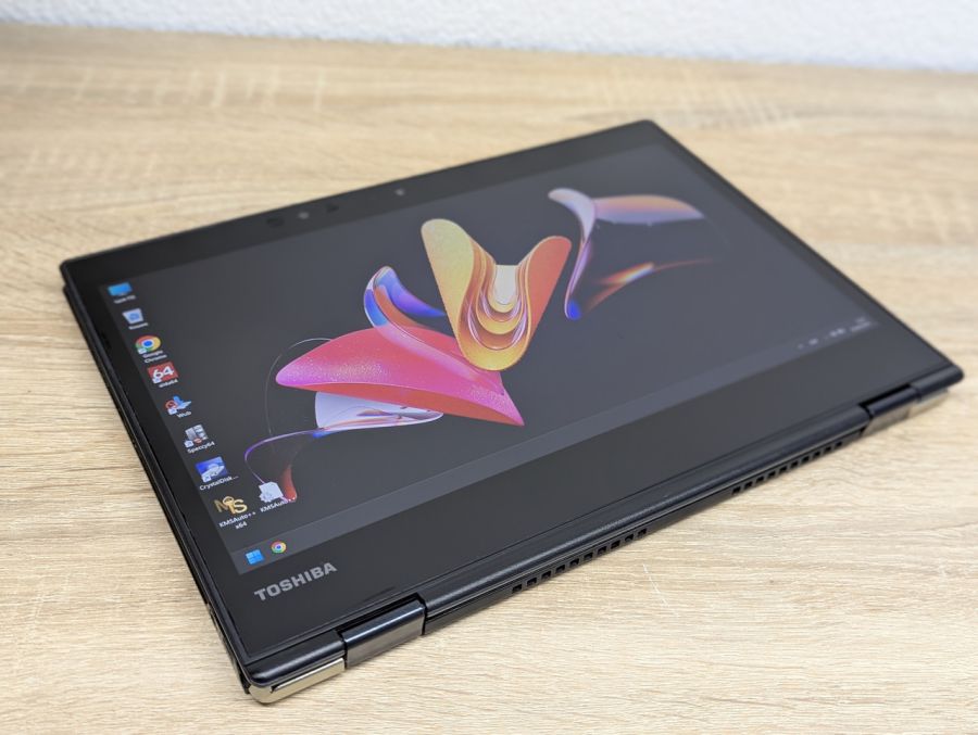Ноутбук Б/В Toshiba Portege X20W-E, Intel Core i5-8350U, DDR3 16 GB, SSD 128GB, 12.5" Full HD Сенсор