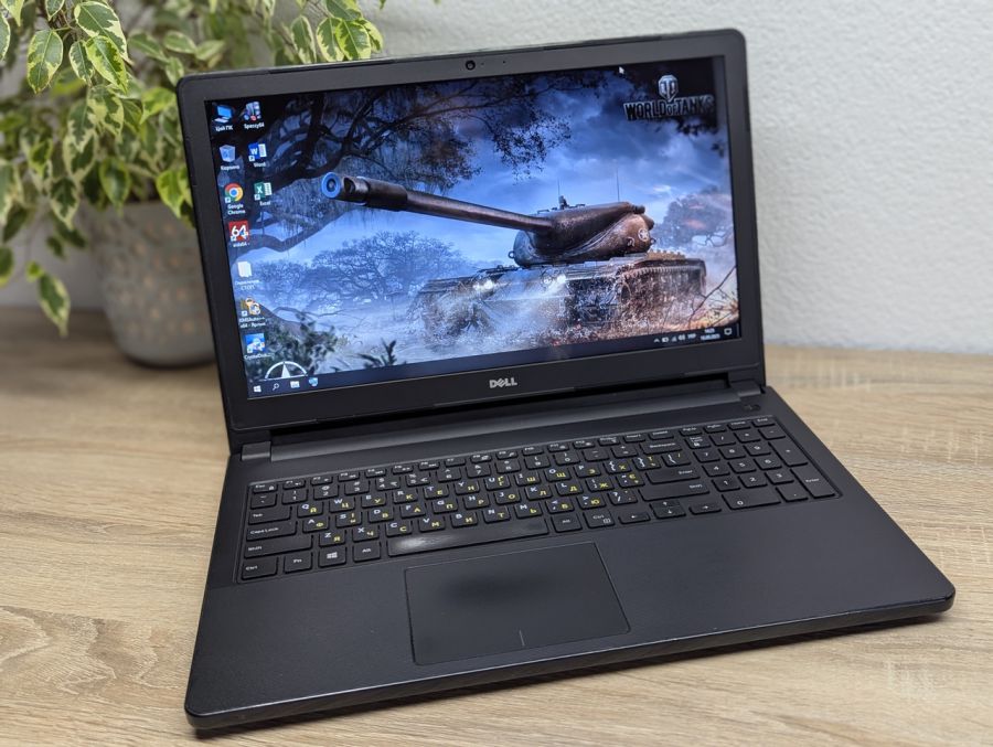 Ноутбук Б/В Dell Vostro 3558, Intel Core i3-4005U, DDR3 8 GB, SSD 128GB, 15.6" HD