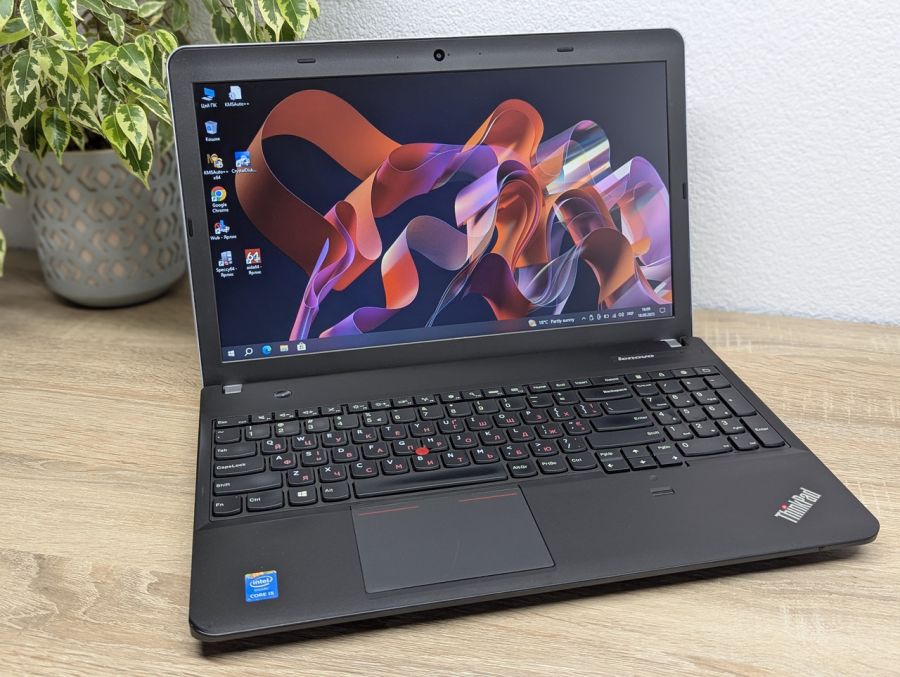 Ноутбук Б/В Lenovo ThinkPad Edge E540, Intel Core i5-4210M, DDR3 8 GB, SSD 128GB, 15.6" HD