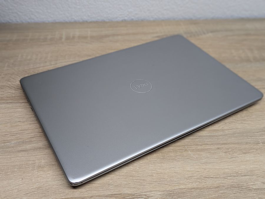 Ноутбук Б/В Dell Vostro 5370, Intel Core i5-8250U, DDR4 8 GB, SSD 128GB, 13" Full HD